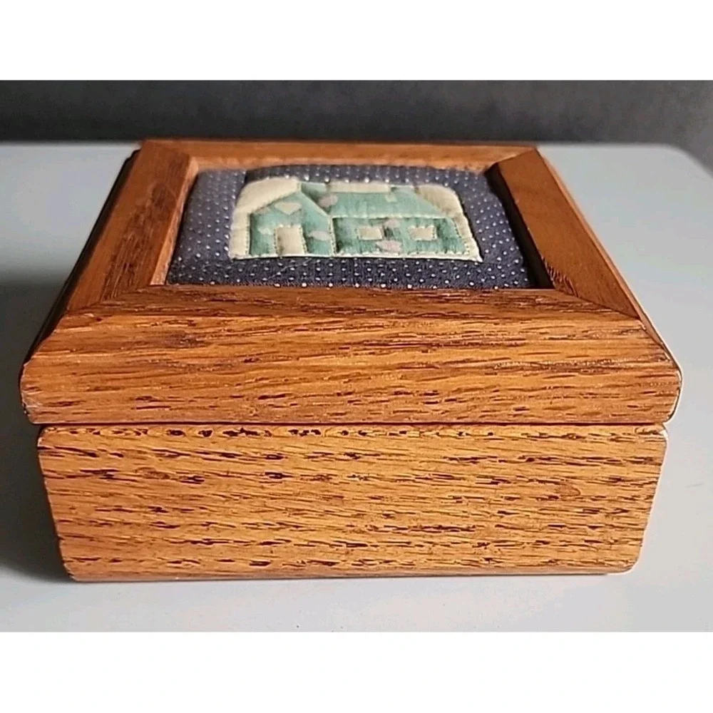 Tennessee Wood Crafters Solid Wood  Decorative Quilted Box Memory MADE IN USA